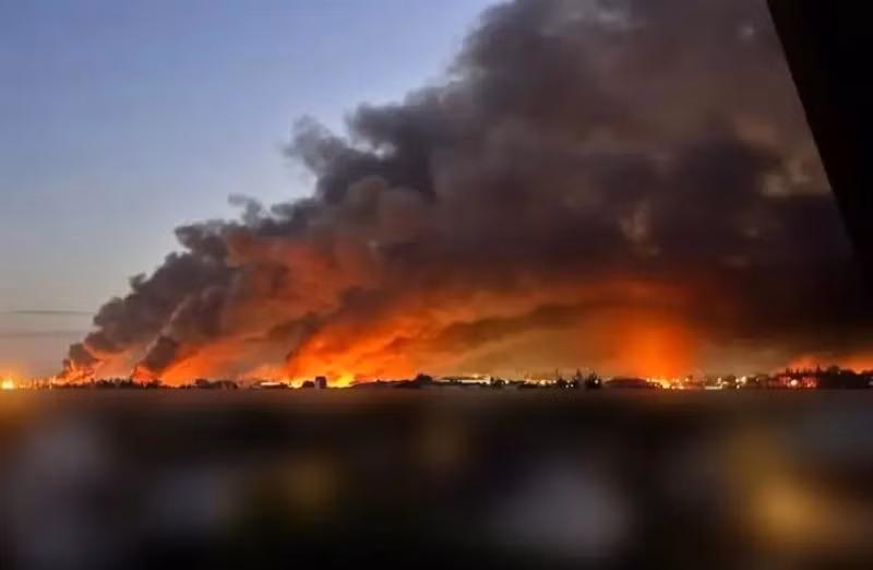 Căn cứ quân sự Vasilkov đã bị tấn công bằng tên lửa đạn đạo chiến thuật Iskander và UAV cảm tử Geran-2. Hậu quả của cuộc tấn công là sân bay Zhulyany, nơi triển khai hệ thống tên lửa phòng không Patriot, đã bị thiệt hại nghiêm trọng. Khu vực Nhà máy sản xuất máy bay số 410 tại Kiev cũng đang bốc cháy.