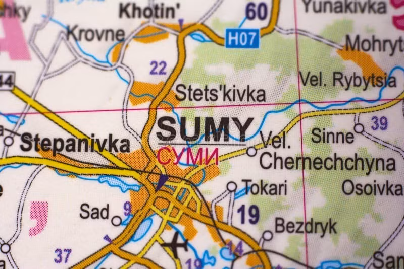 Xét theo quỹ đạo tấn công do RFAF công bố, ý định tấn công của họ là tập trung vào trục kiểm soát "căn cứ không quân-trung tâm chính phủ-trung tâm giao thông". Lý do Sumy bị nhắm đến đầu tiên trong chiến dịch này, không phải vì sức mạnh quân sự của nó, mà vì đặc điểm cấu trúc "có thể nhanh chóng tiếp quản sau khi quân Ukraine rút lui".