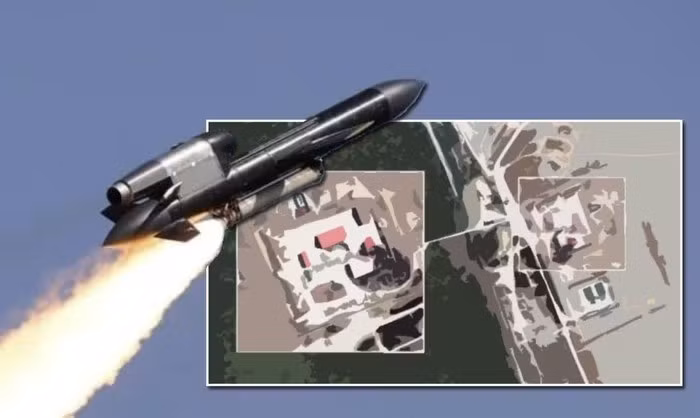 Trước đó vào ngày 21/8, Hãng thông tấn Interfax của Ukraine đưa tin, Tổng thống Ukraine Zelensky, cho biết Ukraine đã thử nghiệm thành công tên lửa hành trình tầm xa Flamingo, có tầm bắn hơn 3.000 km và là "tên lửa thành công nhất hiện nay mà Ukraine sở hữu".