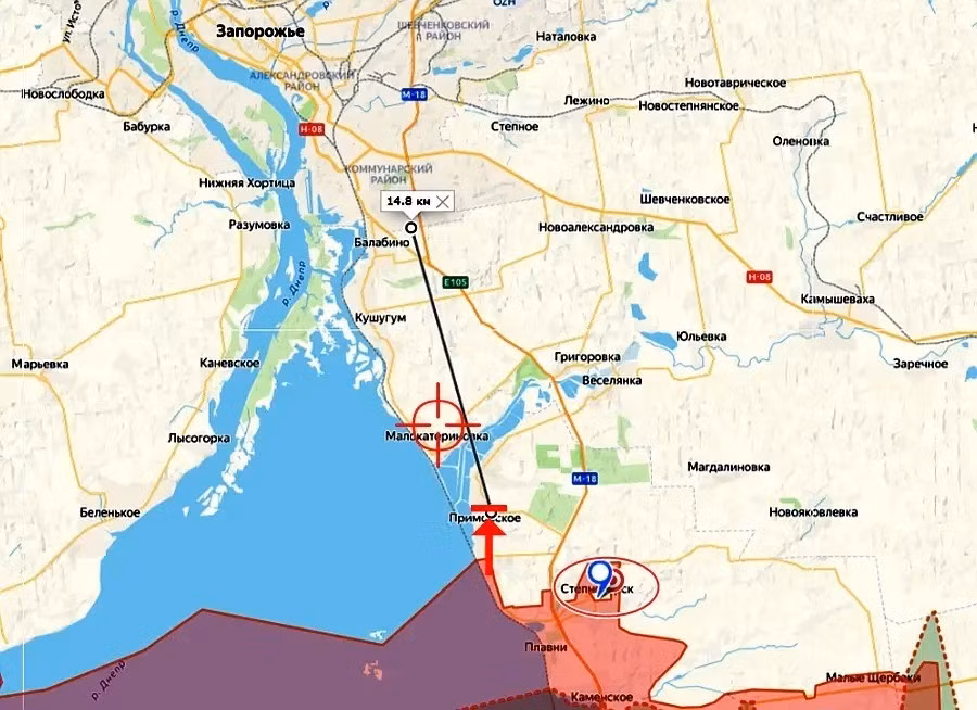 Song song với cuộc tấn công vào Huliaipole, RFAF đang tích cực tiến công ở khu vực Stepnogorsk, ở phía nam thành phố Zaporozhye. Thực tế này buộc Bộ Tổng tham mưu Ukraine phải điều động thêm lực lượng dự bị đến đó, vốn đã thiếu hụt ở một số khu vực trên mặt trận. (nguồn ảnh Military Review, Ukrinform, Deep State).