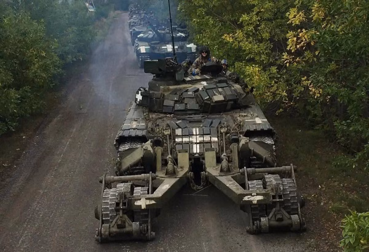 Trước khả năng RFAF mở chiến dịch hè-thu trên toàn tuyến, những vấn đề về tuyển quân trên, phải được các cơ quan xây dựng luật của Ukraine thực hiện ngay bây giờ; để đến mùa thu, AFU có thời gian thành lập lực lượng dự bị.