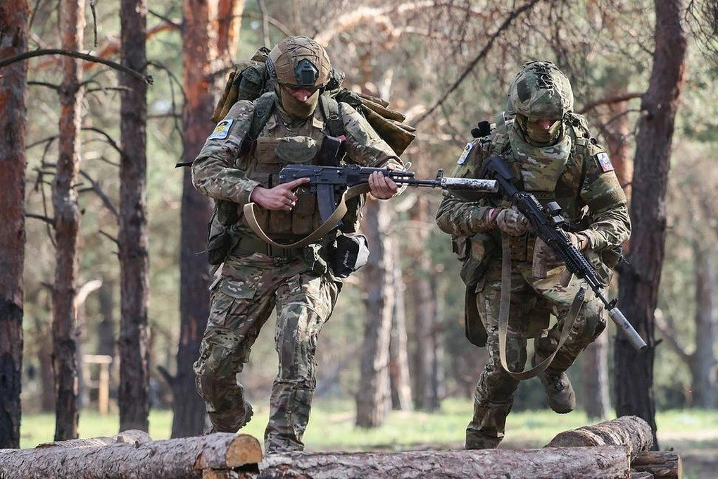 View - Bản đồ tuyến phòng thủ tại Pokrovsk, cho thấy Ukraine chuẩn bị rút lui | Báo Tri thức và Cuộc sống - TIN TỨC PHỔ BIẾN KIẾN THỨC 24H