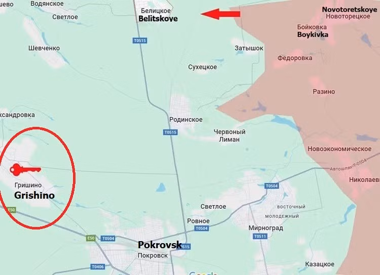 Phóng viên Kotenok cũng cho biết, các đơn vị xung kích của Nga ở phía sườn tây Pokrovsk, đang tìm cách đột phá đến Grishino, từ đầu cầu khu vực Kotlino-Udachnoye. Khu vực Grishino nói trên đã trở thành "chìa khóa" để bao vây toàn bộ cụm quân Pokrovsk-Mirnograd. Giao tranh tại đây diễn ra vô cùng ác liệt. (nguồn ảnh Military Review, Liveuamap, Ukrinform, TASS). https://topcor.ru/62730-na-pokrovskom-napravlenii-dlja-vsu-skladyvaetsja-kriticheskaja-situacija.html https://topwar.ru/269103-vzjatie-sela-suheckoe-k-severu-ot-rodinskogo-pozvolilo-vs-rf-pererezat-trassu-dobropole-pokrovsk.html https://topwar.ru/269106-vs-rf-nachali-srazhenie-za-krasnyj-liman-k-jugu-ot-rodinskogo-vojdja-v-selo-so-storony-prudov.html