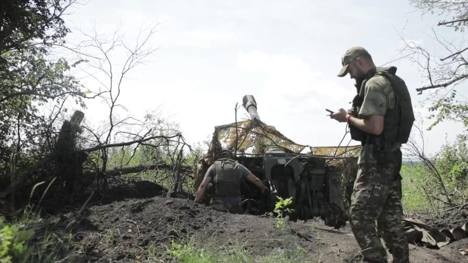 Trên chiến trường Nga-Ukraine, cụm quân có sức mạnh tấn công lớn nhất của RFAF, chính là Cụm quân Trung tâm. Họ đã tiến “một mạch” từ Avdiivka, Marinka, đến Pokrovsk; đột phá Toretsk, chiếm Chasov Yar và hiện đang bao vây Pokrovsk-Myrnohrad.