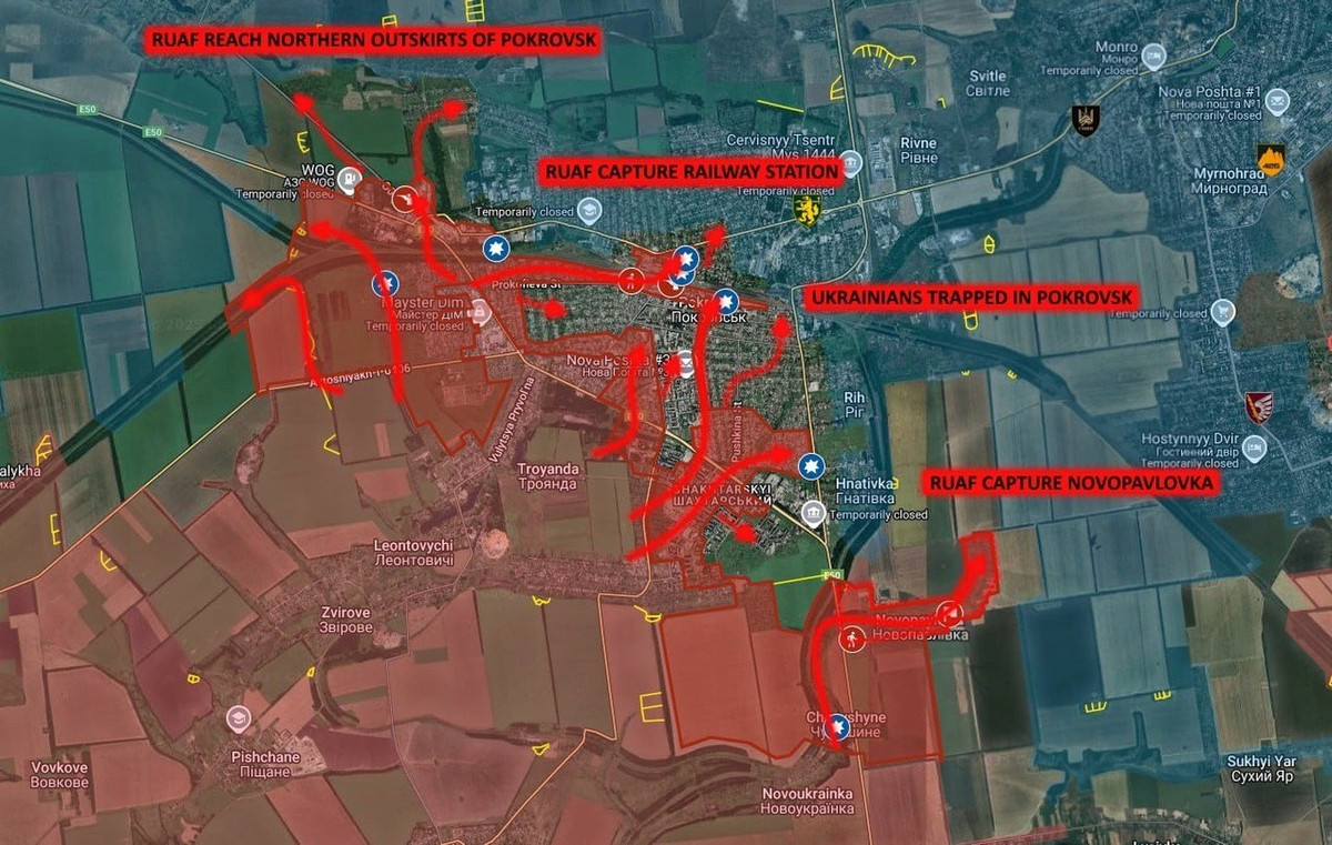 Theo ông Pushilin, bộ binh Nga được được nhìn thấy trên Phố Shosseynaya, băng qua gần như toàn bộ thành phố từ tây sang đông. Phố Shosseynaya về cơ bản là tuyến đường vòng phía đông của Pokrovsk, ngăn cách ranh giới thành phố với các làng Rog và Gnatovka.