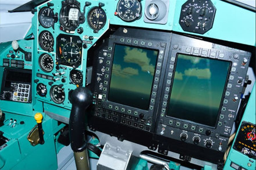 Máy bay chiến đấu MiG-31, tên lửa phòng không S-400, radar chống tàng hình, đường truyền dữ liệu và Trung tâm Thông tin Chỉ huy Liên hợp đã tạo thành một hệ thống tác chiến phối hợp chung của hệ thống phòng không quốc gia Nga. Các radar chống tàng hình trên mặt đất phát hiện mục tiêu, S-400 khóa mục tiêu và MiG-31 tấn công.