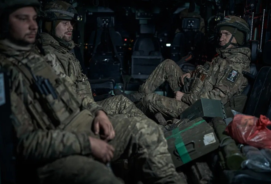 View - Tại sao 160.000 quân Nga không “đè bẹp” 40.000 quân Ukraine ở Pokrovsk? | Báo Tri thức và Cuộc sống - TIN TỨC PHỔ BIẾN KIẾN THỨC 24H