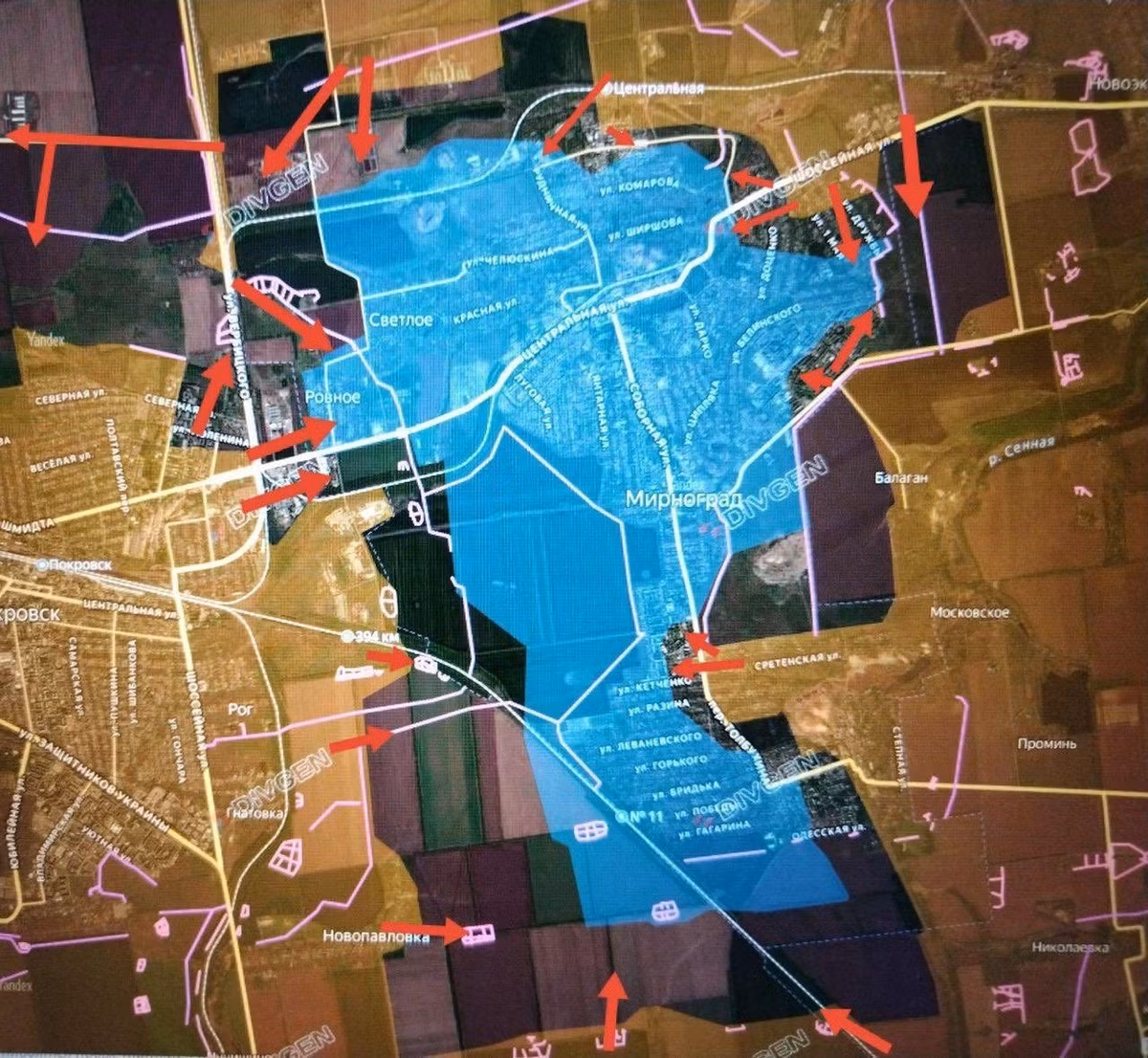 Tiến độ của RFAF ở Pokrovsk cũng cực kỳ chậm chạp. Ngay từ ngày 29/10, Tổng thống Nga đã tuyên bố RFAF đã hoàn tất việc bao vây thành phố Pokrovsk và kêu gọi quân Ukraine ra hàng. Nhưng theo hãng tin Nga TASS, tính đến ngày 10/11, quân phòng thủ Ukraine bị bao vây, vẫn đang cố gắng vượt qua vòng vây và giao tranh ác liệt với quân Nga.