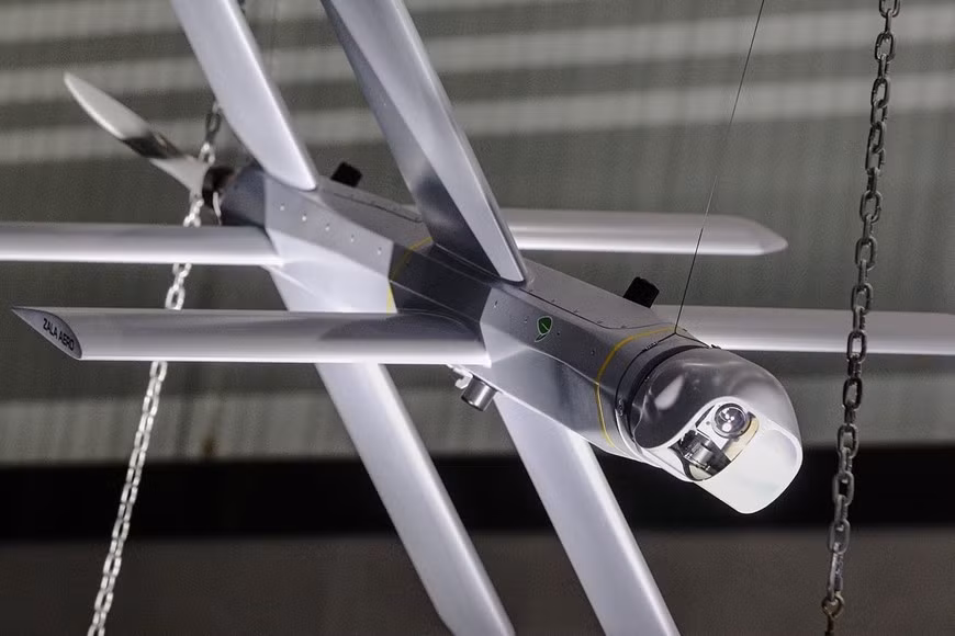 Nhưng đáng sợ nhất về hỏa lực săn tăng của Nga chính là UAV, gia đình UAV săn tăng của Nga nổi tiếng nhất chính là UAV lảng vảng Lancet, có thể tiêu diệt mục tiêu xe tăng, xe bọc thép từ cự ly 40km. Còn UAV FPV là nỗi sợ thường trực với tất cả xe tăng và xe bọc thép của quân đội Ukraine (AFU).