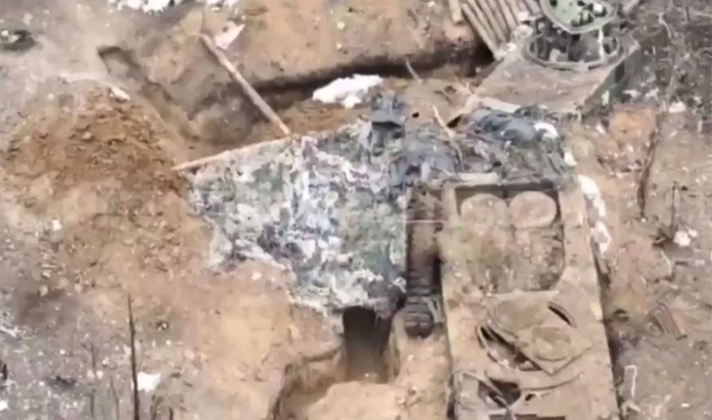 Theo các chuyên gia, nếu một vụ tấn công tương tự, nếu trong xe còn nhiều đạn, xe tăng do Nga sản xuất sẽ “bay tháp pháo”; điều này sẽ gây hậu quả nghiêm trọng. Nhưng có một số ý kiến phản biện cho biết, chiếc Leopard 2A4 trên, cũng không có đạn ở khoang chứa đạn bên hông xe, nếu không chiếc xe cũng sẽ bị thổi bay tháp pháo.