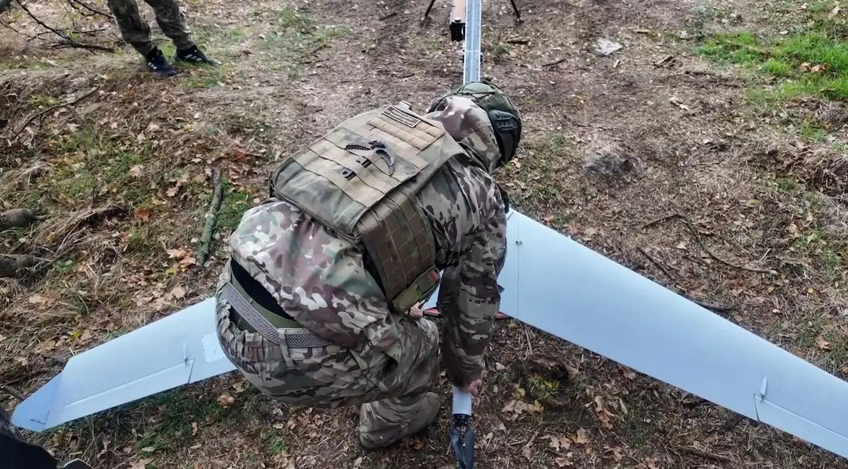 View - Pokrovsk gần như đã thất thủ, quân Ukraine chật vật với UAV của Nga | Báo Tri thức và Cuộc sống - TIN TỨC PHỔ BIẾN KIẾN THỨC 24H