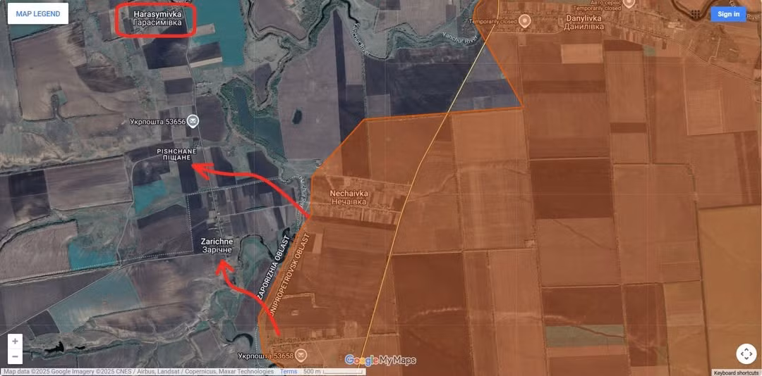 Tại khu vực Pokrovskaya (thuộc tỉnh Dnipropetrovsk lân cận), trong 4 ngày qua, RFAF đã kiểm soát được khu vực Ostapivske, sau khi chiếm được một loạt chiến hào phía tây đường T-0401, tổ chức tiến công ở phía nam Andriivka và bờ tây sông Gaichur, nơi họ đang dọn dẹp làng Pischane.