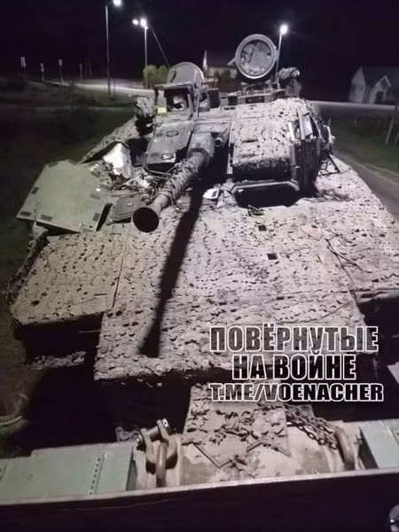 "Không có lợi thế nào cả", nhà phân tích quân sự Viktor Litovkin của Nga khẳng định. "Trong thời đại của chúng ta, việc chiếm được một vũ khí tiên tiến của đối phương, cũng không giúp khai thác được quá nhiều bí mật công nghệ. Thật chủ quan khi nói rằng, vũ khí phòng không của Nga có thể được cải thiện đáng kể khi sao chép CV90; đây là kết luận hồ đồ, để nói rằng người Nga không có khả năng tạo ra bất cứ vũ khí gì tiên tiến”.