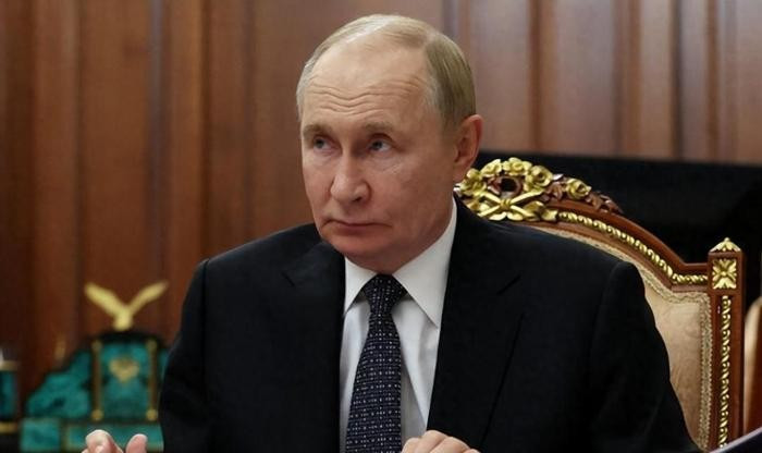 Nhưng xét theo diễn biến của cuộc chiến Nga-Ukraine, sự "kiềm chế" của Tổng thống Putin, không có nghĩa là khoan nhượng. Kể từ khi xung đột Ukraine bùng nổ vào năm 2022, quân đội Nga đã thực hiện nhiều cuộc tấn công bằng tên lửa và UAV tự sát vào khắp lãnh thổ Ukraine.