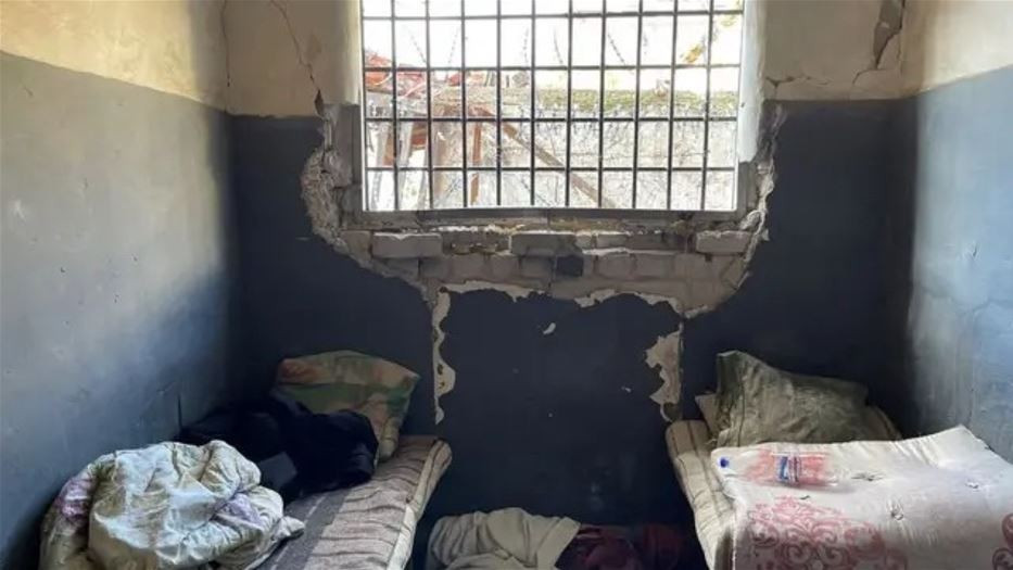 Giống như ở Pokrovsk và Mirnograd, quân Ukraine ở Rodinske có thể đã có lượng đạn và lương thực dự trữ trong các tầng hầm. Điều này cho phép họ chiến đấu độc lập trong thời gian tương đối dài, mặc dù khó có thể tổ chức các hoạt động tấn công đột phá, để kết nối với lực lượng bên ngoài; nhưng vẫn đủ sức chiến đấu cầm chân quân Nga tại đây. (nguồn ảnh Military Review, Rybar, Ukrinform).