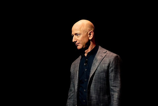 Jeff Bezos Jeff Bezos