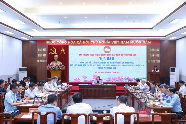Quang cảnh tọa đàm. Ảnh: Quang Vinh Quang cảnh tọa đàm. Ảnh: Quang Vinh
