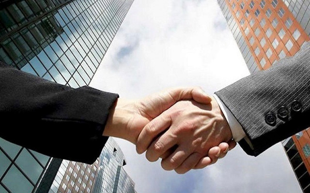 Giữa nhà báo và doanh nhân tồn tại một mối quan hệ mang tính tương hỗ sâu sắc. doanhnghiepbaochi2.jpg