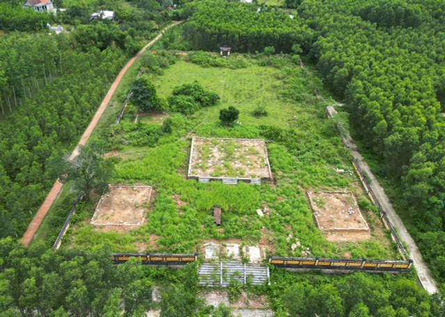 Toàn cảnh di tích điện Thoại Thánh. Ảnh: Bình Thiên / Báo Thanh Niên. 01-5571.jpg