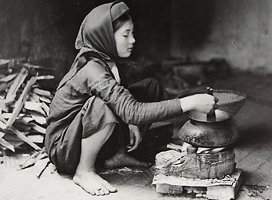 View - Vẻ đẹp mộc mạc của phụ nữ nông thôn Việt hơn 100 năm trước | Báo Tri thức và Cuộc sống - TIN TỨC PHỔ BIẾN KIẾN THỨC 24H