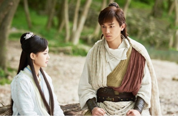 Quách Tĩnh và Hoàng Dung.