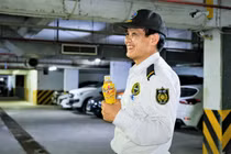 Câu chuyện người gác đêm: Ca đêm, cơn buồn ngủ và niềm tin vào ngày mai