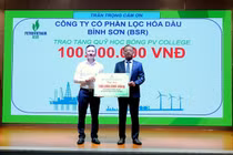 BSR trao học bổng cho sinh viên Trường Cao đẳng Dầu khí