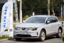 Ưu đãi cộng dồn tới 200 triệu đồng, cầm 0 đồng vẫn 'rinh' được VF 8 đi Tết