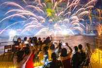 Du xuân Phú Quốc dịp Tết: Chơi gì ăn đâu trọn trải nghiệm lễ hội?