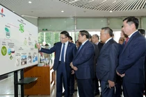 Chào mừng Đại hội đại biểu Đảng bộ Petrovietnam lần thứ IV