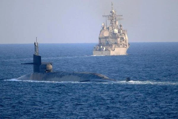 Sức mạnh dàn tàu chiến Mỹ đưa vào vịnh Ba Tư sát vách Iran