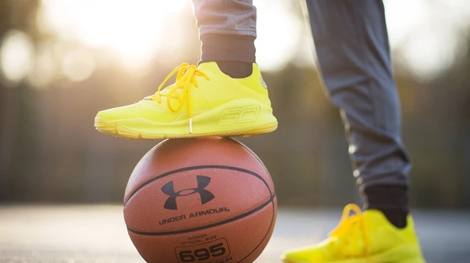 5 mẫu giày nam giới nên có trong tủ đồ