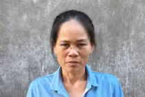 Bắt đối tượng bán thuốc có chứa lá ngón gây chết người