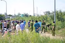 Bất cẩn khi chở gã nghiện, người lái xe ôm chết thảm dưới bụi cỏ voi