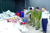 Phát hiện hơn 2 tấn mỡ, bì lợn không rõ nguồn gốc, bốc mùi ở Ninh Bình