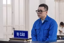 Người đàn ông đánh phụ nữ ở sảnh chung cư tại Hà Nội lĩnh 6 tháng tù