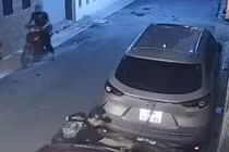 Xác minh vụ kẻ gian xăm trổ tháo trộm cần gạt nước nhiều ô tô ở Hà Nội