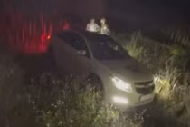 Phạt tài xế ô tô 'dính cồn' né chốt CSGT lùi xe lao xuống ruộng ở Thái Nguyên