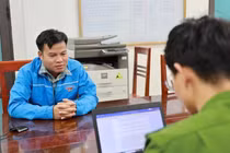 Bắt nam giáo viên làm giả văn bản của lãnh đạo tỉnh Lào Cai