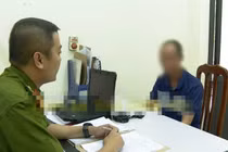 Khởi tố người cha bạo hành, ngăn cấm 2 con đến trường ở Hưng Yên