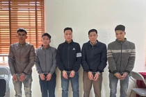 Bắt quả tang nhóm đối tượng có hành vi đánh bạc dưới hình thức xóc đĩa