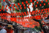 Hà Nội rực rỡ sắc cờ hoa chào đón ngày lễ lớn của dân tộc