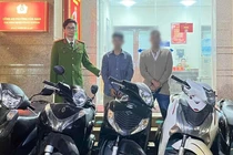 Bắt đối tượng vừa cai nghiện về, trộm cắp hàng loạt xe SH ở Hà Nội