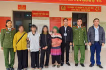 Kịp thời ngăn chặn 2 nữ sinh bị dụ dỗ bỏ học đi làm 'việc nhẹ, lương cao'