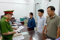 Khởi tố nguyên Giám đốc Văn phòng đăng ký đất đai ở Hòa Bình