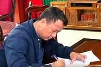 Bắt chuyên viên Phòng Kinh tế hạ tầng và đô thị phường ở Ninh Bình