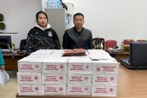 Bắt giữ đôi nam nữ buôn bán pháo nổ ở Hà Nội