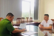 Khởi tố đối tượng cho mượn kho để lắp hàng chục nghìn điện thoại trái phép