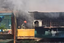 Hai vụ cháy nhà trong sáng 14/11 ở Hà Nội, nhiều tài sản bị thiêu rụi 