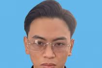 Bắt tạm giam "tổng tài" chỉ đạo đánh người tại quán cà phê ở Hà Nội